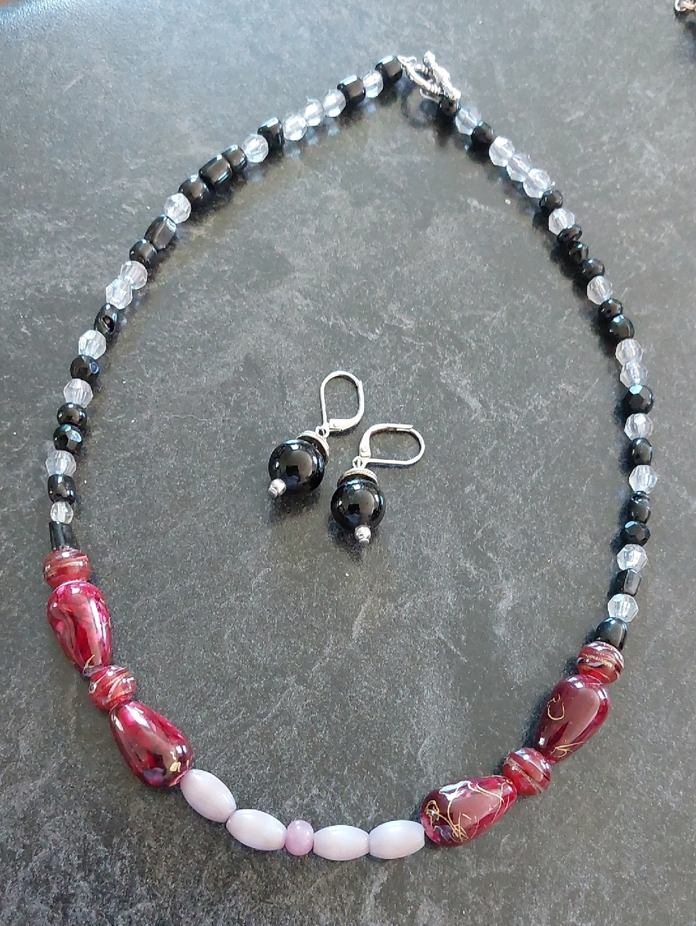 Black Bead Toggle Necklace And Leverback Earrings